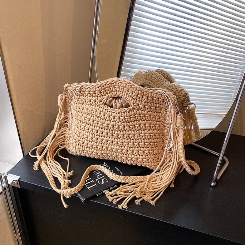 Hochwertige Leder-Wickeltasche – Vintage Fashion In Paris Bewertung und Preis