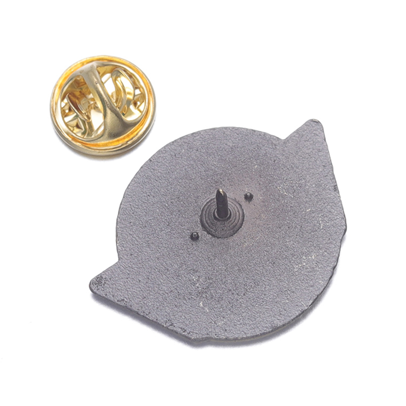 Yakuza Goro Majima Emaille Pin – Vintage Fashion Game Bewertung und Preis